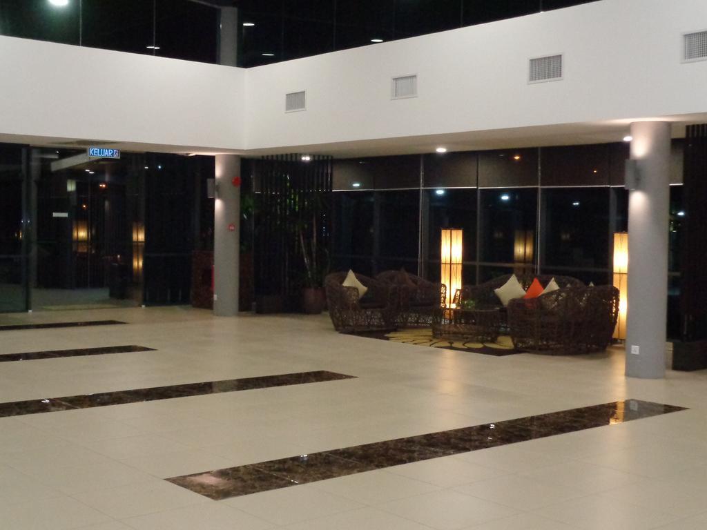 Samalaju Resort Hotel Bintulu Ngoại thất bức ảnh